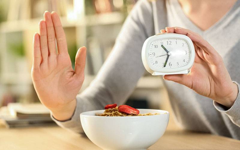 Dieta com restrição de tempo pode beneficiar saúde de quem a segue