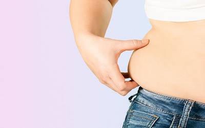 Gordura nos flancos: conheça as causas e como combater