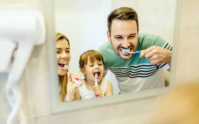 Higiene oral infantil: como garantir que cuidam dos dentes?