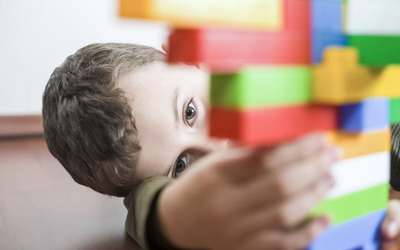 Revelados novos caminhos para o autismo em crianças