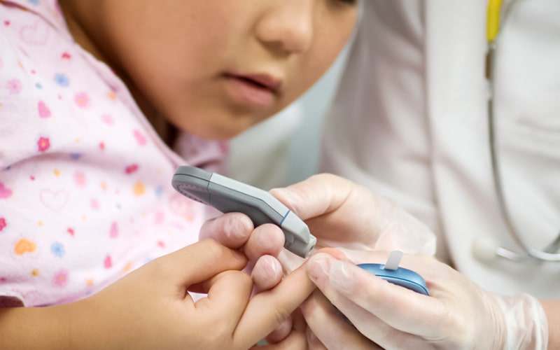 Crianças com pré-diabetes e obesidade têm maior risco de DT2