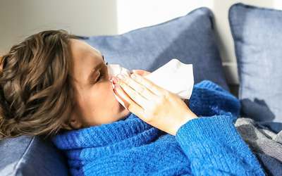 Gripes e constipações: conheça as vitaminas que as previnem
