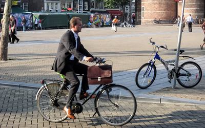 Ir de bicicleta para o trabalho associado a melhor saúde mental