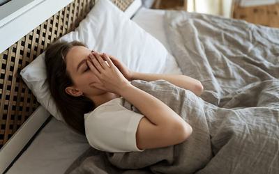Privação do sono deixa as pessoas menos felizes e mais ansiosas