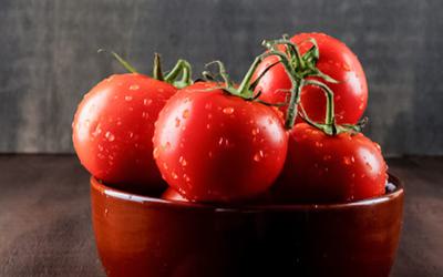 Tomate pode reduzir potencialmente o risco de hipertensão