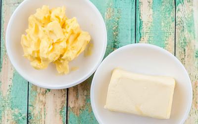 Manteiga ou margarina: qual é a opção mais saudável?