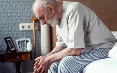 Solidão aumenta risco de deteriorar a saúde dos idosos