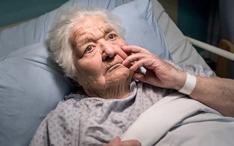 Pacientes com delirium têm maior risco de desenvolver demência Pacientes com delirium têm maior risco de desenvolver demência