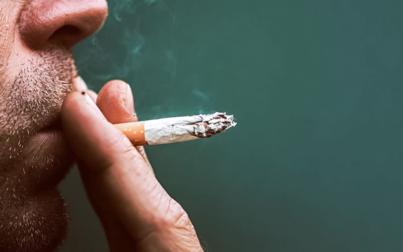 Estudo mostra que fumar aumenta risco de diabetes tipo 2 Estudo mostra que fumar aumenta risco de diabetes tipo 2