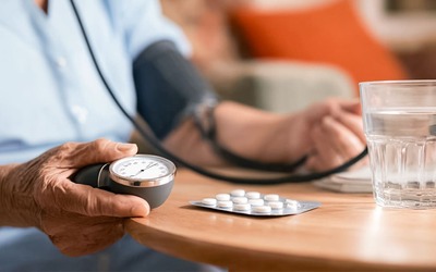 Novo comprimido reduz a hipertensão em pacientes renais