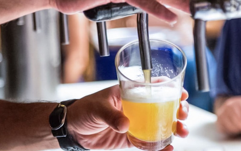 Sabe quanto tempo demora o corpo a eliminar o álcool da cerveja?