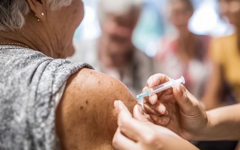 Eficácia da vacina contra a gripe varia de acordo com a idade Eficácia da vacina contra a gripe varia de acordo com a idade