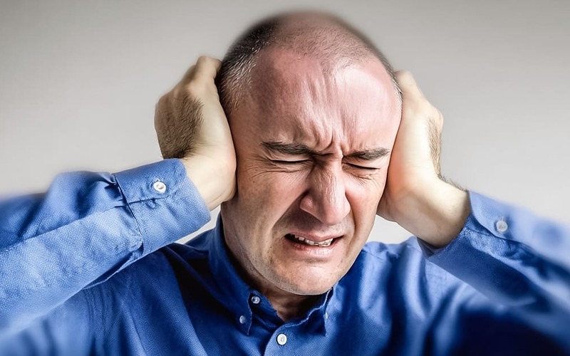 Obesidade associada à prevalência de tinnitus Obesidade associada à prevalência de tinnitus