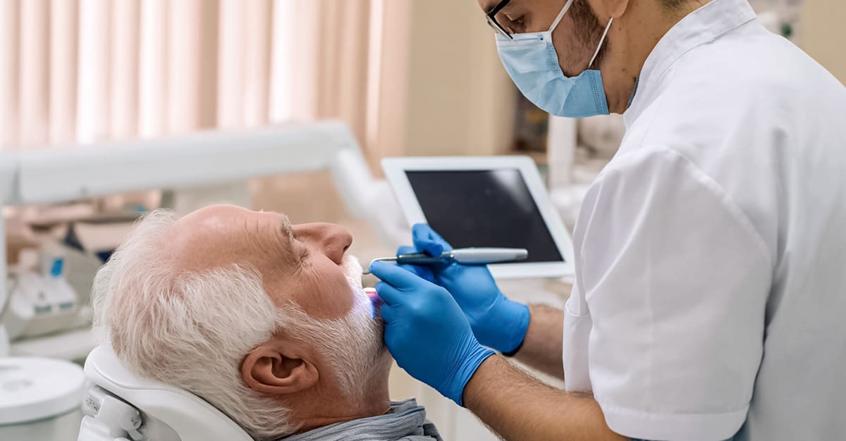 Notícias - Baixa ingestão de licopeno eleva risco de doença gengival grave