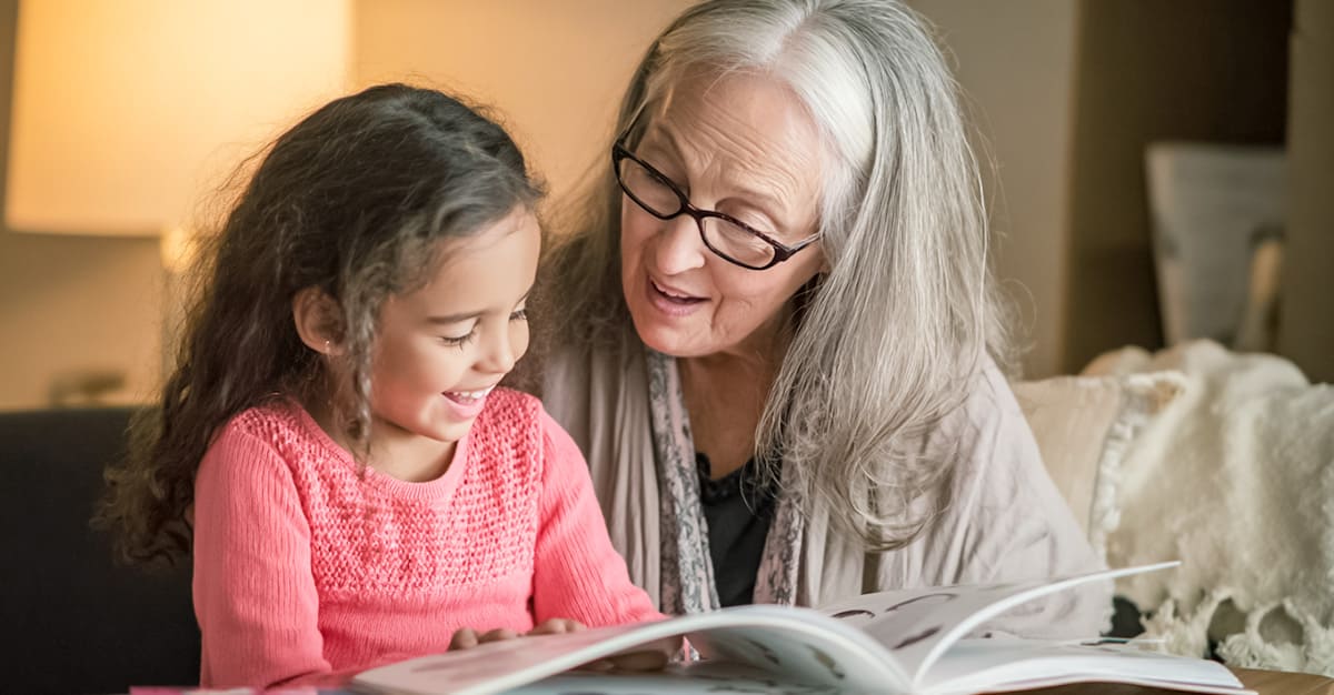 Notícias - Cuidar dos netos pode proteger contra o declínio cognitivo