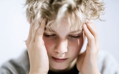 Fremanezumab reduz o número de dias com enxaqueca em crianças